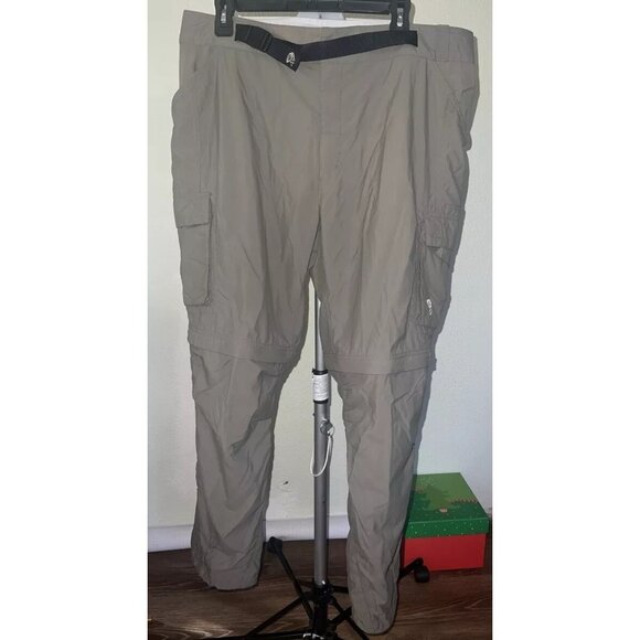 Mountain Hardwear Mens Hiking Pants\cargo light Green Flap Pockets Flat Front XL - Picture 1 of 14